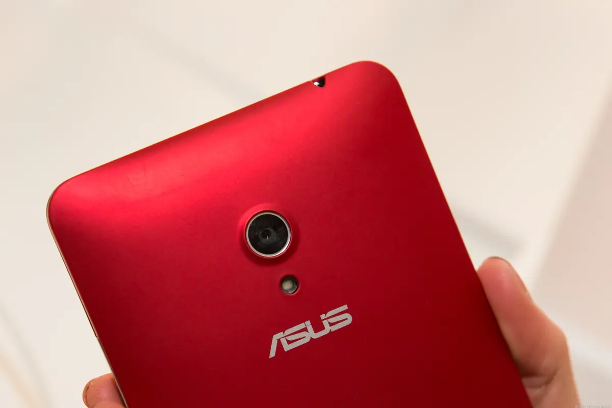 Asus Seriusi Pasar Smartphone