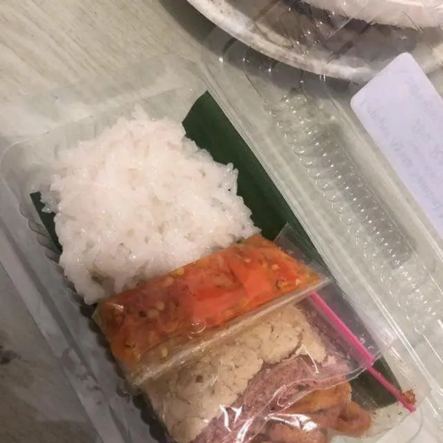 7 Potret Netizen Pesan Makanan Minta Menu Terpisah Ini Bikin Tepuk Jidat