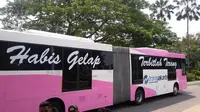 Hari Kartini, Ahok Perkenalkan Bus Transjakarta 'Pinky'