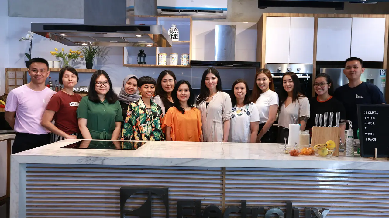 [FIMELA] Lewat Demo Masak, Jakarta Vegan Guide Buktikan Jadi Vegan Itu Murah dan Mudah