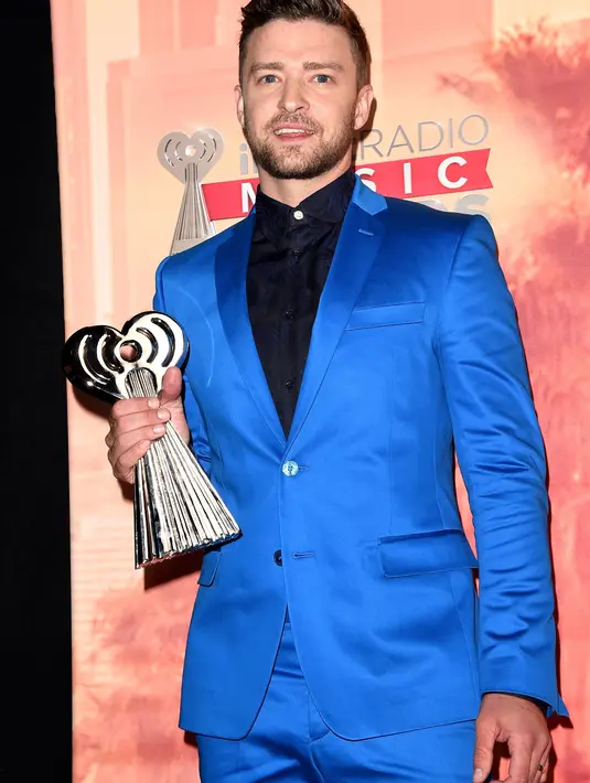 Mengunggah sebuah foto di akun instagram sedang berada di bilik suara sambil menunjukkan surat suaranya, Justin pun mendapat teguran bahkan ancaman dipenjara dan denda sebesar US$50. (AFP/Bintang.com)