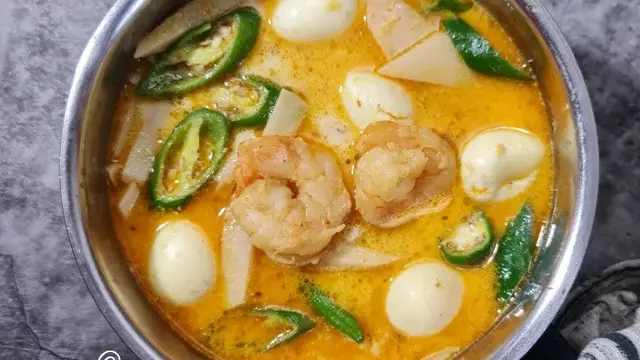 Resep sayur lodeh rebung cabai ijo. (dok. Cookpad @restinawindu)