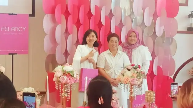 Seminar Pelatihan untuk Dukung Influencer TikTok Sukses Livestream Selling