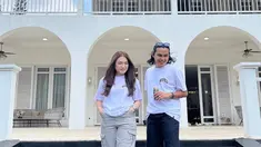 Belum lama ini Nathalie Holscher dan Ilham Yogi banyak mengunggah momen kebersamaannya saat berada di Bali. Setelah dari Bali, keduanya pun masih banyak menghabiskan waktu bersama. Kali ini terlihat bahwa keduanya menikmati momen kebersamannya di Bogor. (Liputan6.com/IG/@nathalieholscher)