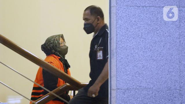 KPK Tahan Bupati Bogor Ade Yasin