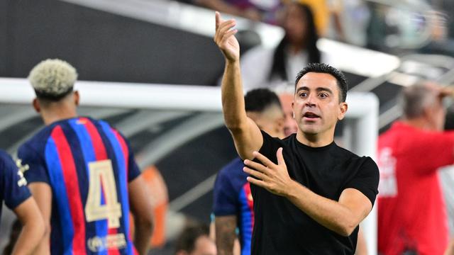 Xavi Hernandez - Barcelona - Lionel Messi