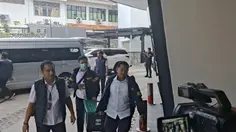 Polisi Angkut Barang Bukti Kasus Febrie Adriansyah ke Kejagung