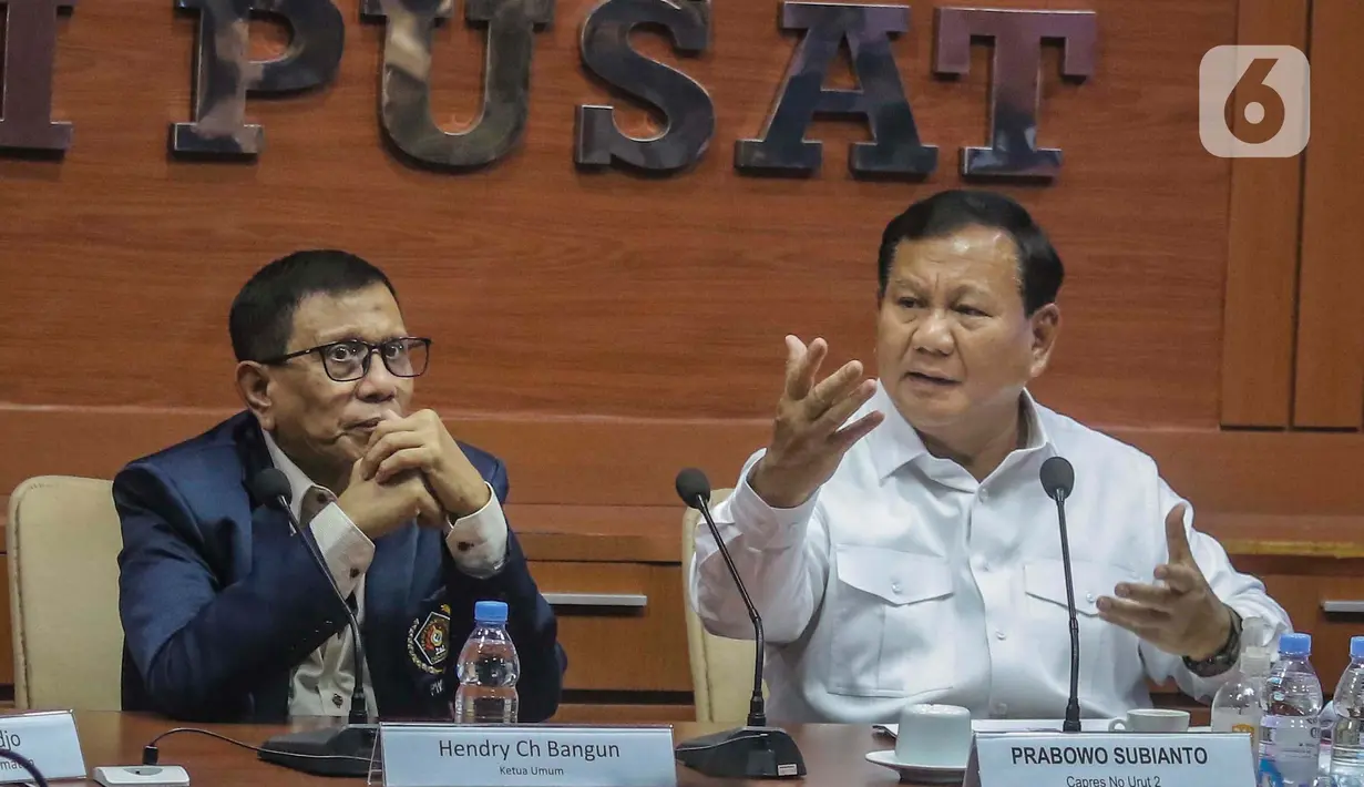 Prabowo Subianto menyampaikan visi dan misinya serta program unggulan kepada pengurus Persatuan Wartawan Indonesia (PWI) Pusat. (Liputan6.com/Angga Yuniar)