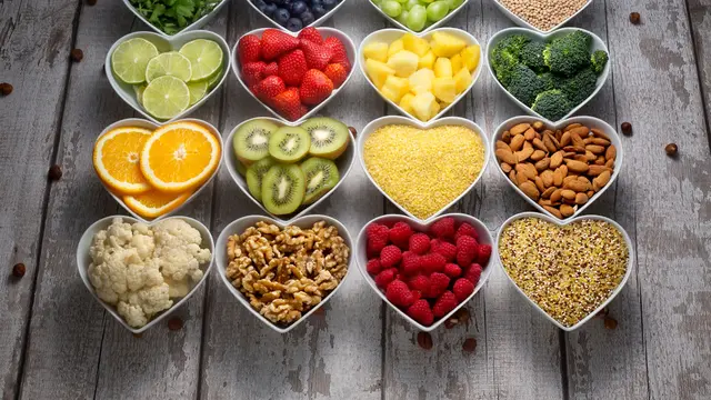 Konsumsi Makanan yang Mengandung Antioksidan