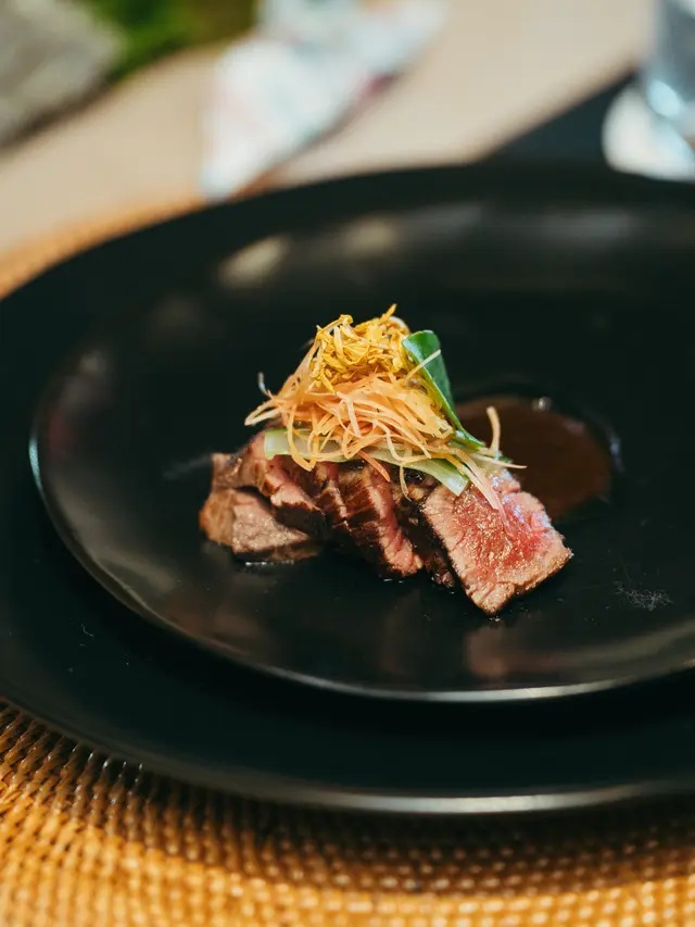 Bukan Cuma Test Drive, Ini Cara Lebih Dekat dengan Luxury Car di Kalangan Para Konglo