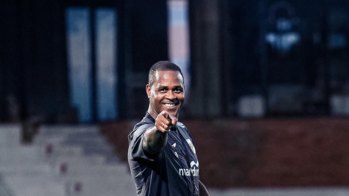 Garuda Calling Terbaru, Patrick Kluivert Ternyata Panggil God Bless untuk Bantu Timnas Indonesia