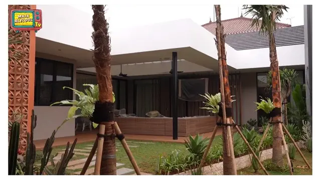 12 Potret Rumah Baru Maia Estianty Usai Renovasi, Terinspirasi dari Vila Afrika
