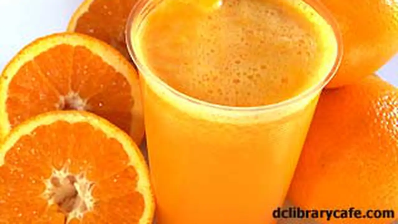 110309dorange-juice.jpg