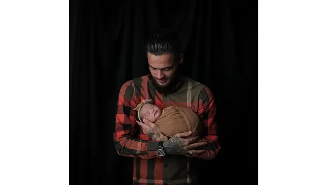 Diego Michiels Dikaruniai Putri Pertama, Ini 7 Potret Menggemaskannya