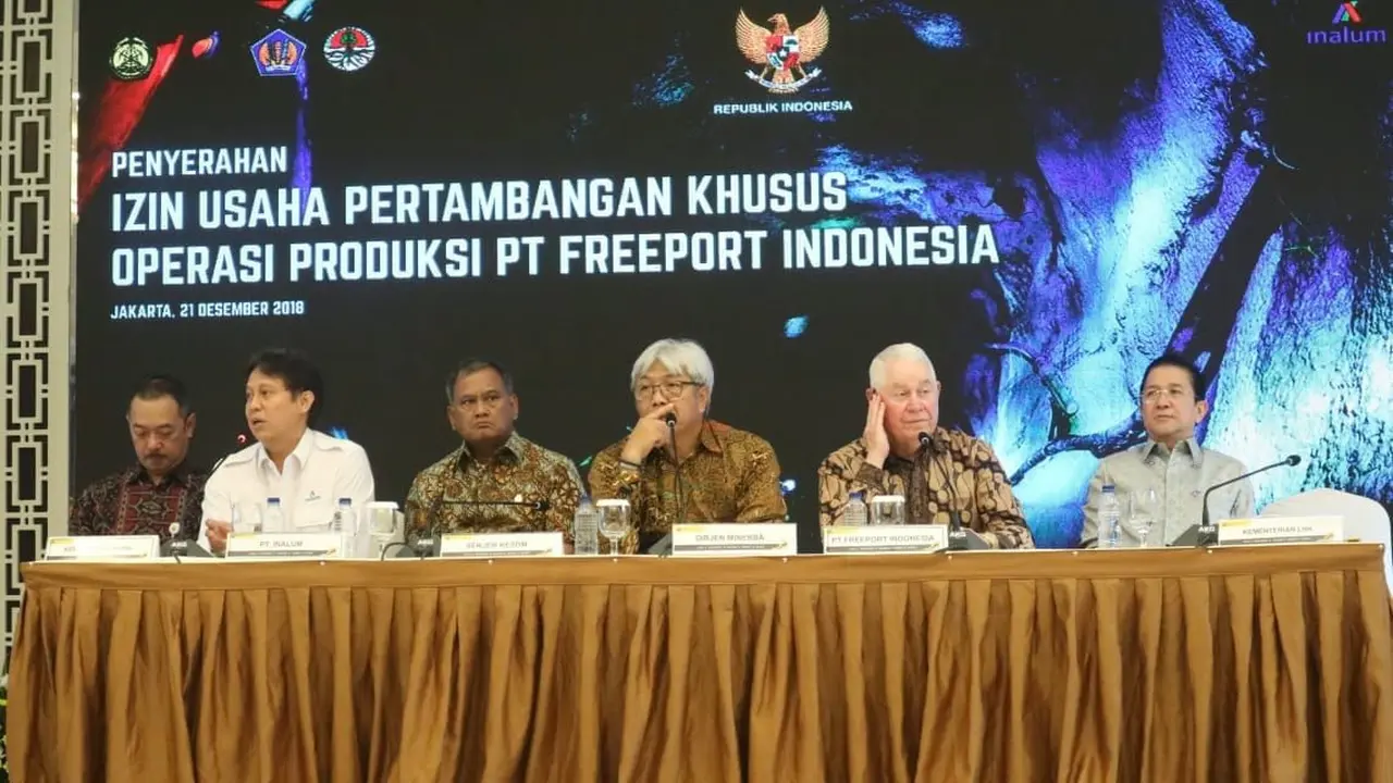 Proses pembayaran dan terbitnya Izin Usaha Pertambangan Khusus Operasi Produksi (IUPK) sebagai pengganti Kontrak Karya (KK) PT Freeport Indonesia. (Dok Inalum)