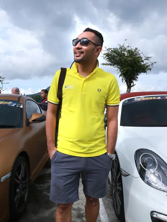 Kerinduan bertemu dengan darah dagingnya sendiri tengah dirasakan oleh Henry Baskoro Hendarso Danuri alias Enji. Yang merupakan mantan suami pedangdut Ayu Ting Ting. (Galih W. Satria/Bintang.com)