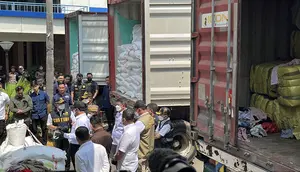 Disamarkan Jadi Bahan Kimia, Bea Cukai Sita 436 Ton Garam Impor Ilegal
