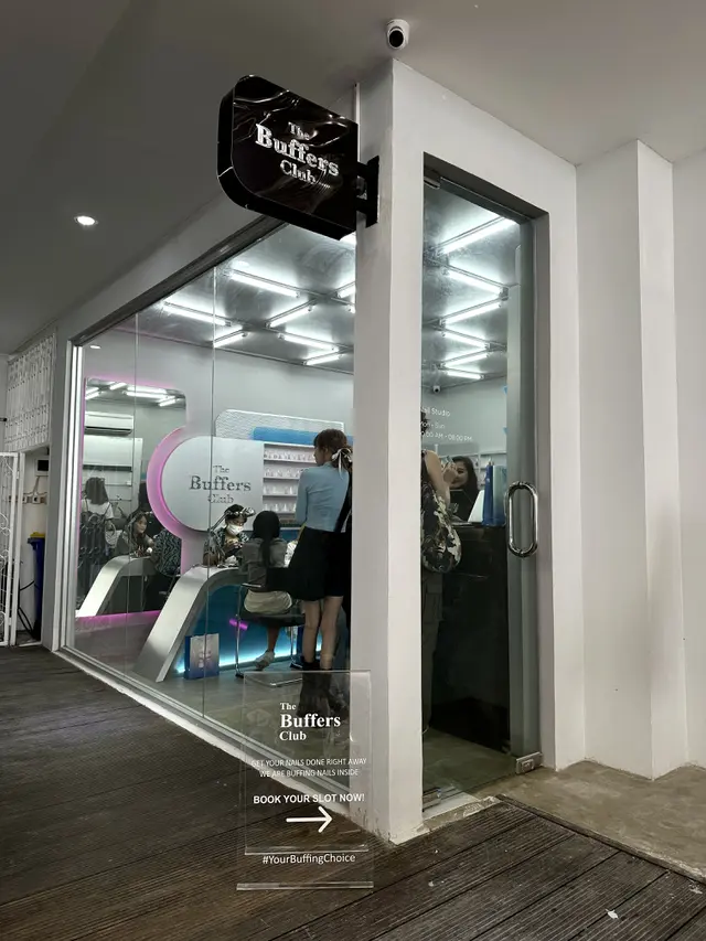 Salon perawatan kuku berkualitas harga terjangkau