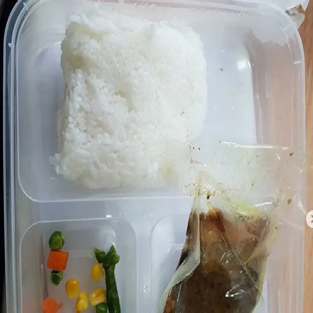 6 Potret Makanan Paket Hemat Biar Irit Ini Bikin Nyengir
