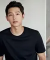 Song Joong Ki dan Ryu Geun Ji ternyata sudah bersahabat sejak SD namun mereka lost contact. Dan akhirnya mereka bertemu saat di dunia hiburan Korea. (Foto: Bintang Pictures)