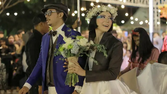 [Bintang] Poppy Sovia