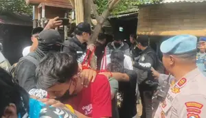 Polisi Gerebek Kampung Narkoba di Surabaya, 19 Orang Ditangkap