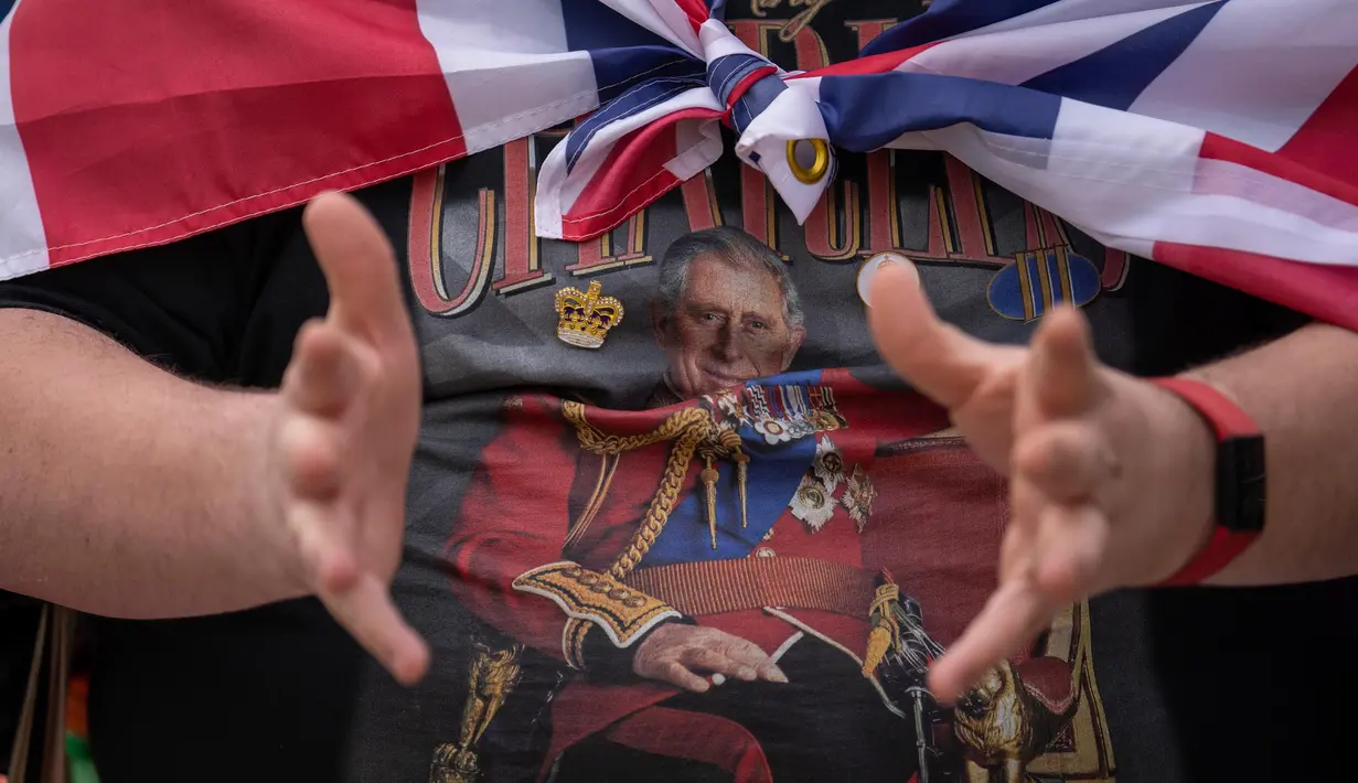 Penobatan Raja Charles III akan berlangsung di Westminster Abbey pada 6 Mei mendatang. (AP Photo/Vadim Ghirda)
