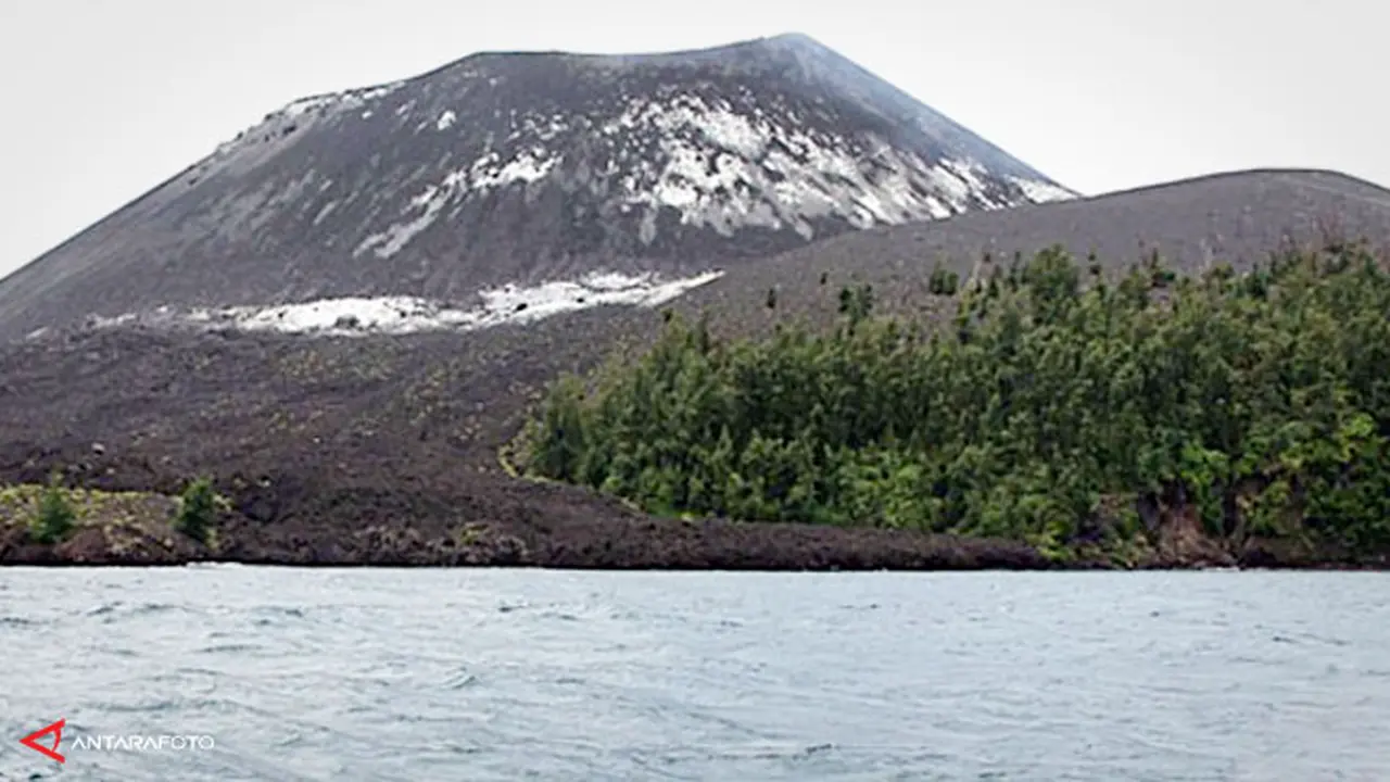 anak-krakatau130523a.jpg