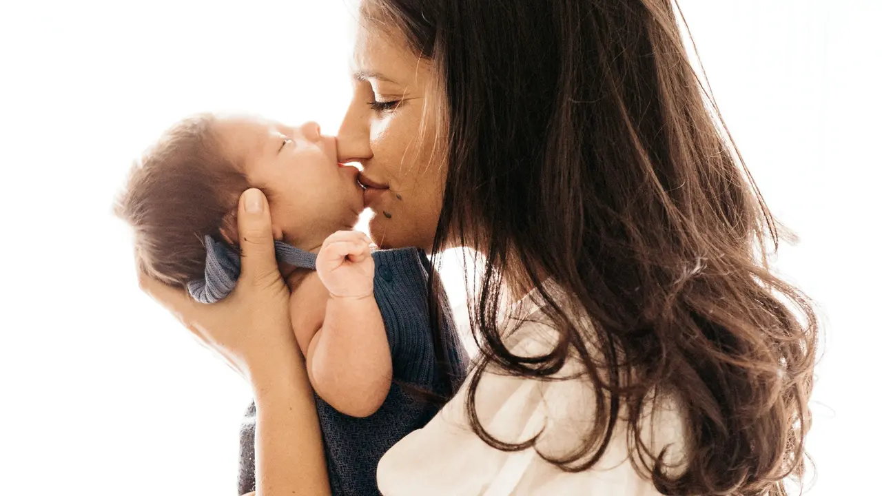 Bocah 8 Tahun Bernama Breelynn Alami Radang Otak Parah Akibat Dicium di Area Bibir oleh Orang Asing Pembawa Virus Herpes (Foto: Unsplash/Jonathan Borba)