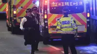 Video Pasca-Teror Mobil Tabrak Pejalan Kaki di London Bridge (DANIEL SORABJI / AFP)