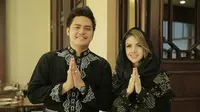 Resmi bercerai pada 23 Desember 2014 dengan Fairuz A Rafiq,pria kelahiran Jawa Barat 9 April 1988 ini pun menjalin hubungan dengan Barbie Kumalasari. (Kapanlagi.com/Nurwahyunan)