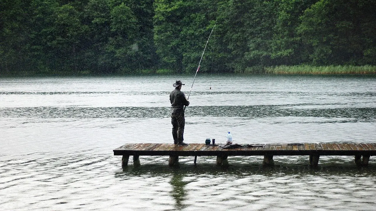 Ilustrasi memancing