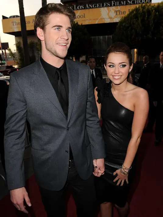 Ini memang bukan yang pertama kali Miley dan Liam berpisah. Sebelumnya, pasangan ini juga sudah mengalami putus nyambung. Belum tersiar kabar bahwa Liam belum siap untuk menikah dan memilih berpisah. (AFP/Bintang.com)