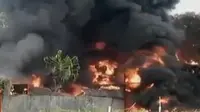 Pabrik Gondorukem di Pekalongan, Jawa Tengah terbakar.