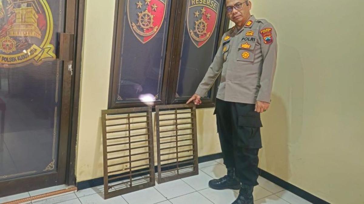 Viral 7 Bocah di Kudus Curi Tutup Got Buat Jajan, Dijual ke Pengepul Rp 25 Ribu