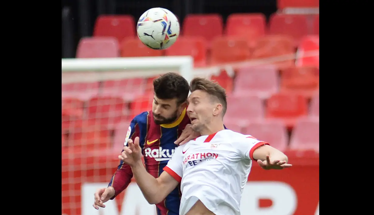 Setelah melepas Griezmann, aroma Belanda di Barcelona yang ditangani pelatih asal negara itu, Ronald Koeman makin kental Barcelona usai mendatangkan Luuk de Jong dari Sevilla. Di Sevilla, De Jong mencetak 19 gol dalam 94 laga. (Foto: AFP/Cristina Quicler)