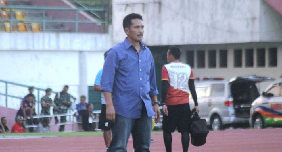 Jaya Hartono, salah satu anggota skuat Timnas Indonesia pada SEA Games 1987. (Bola.com/Ronald Seger)