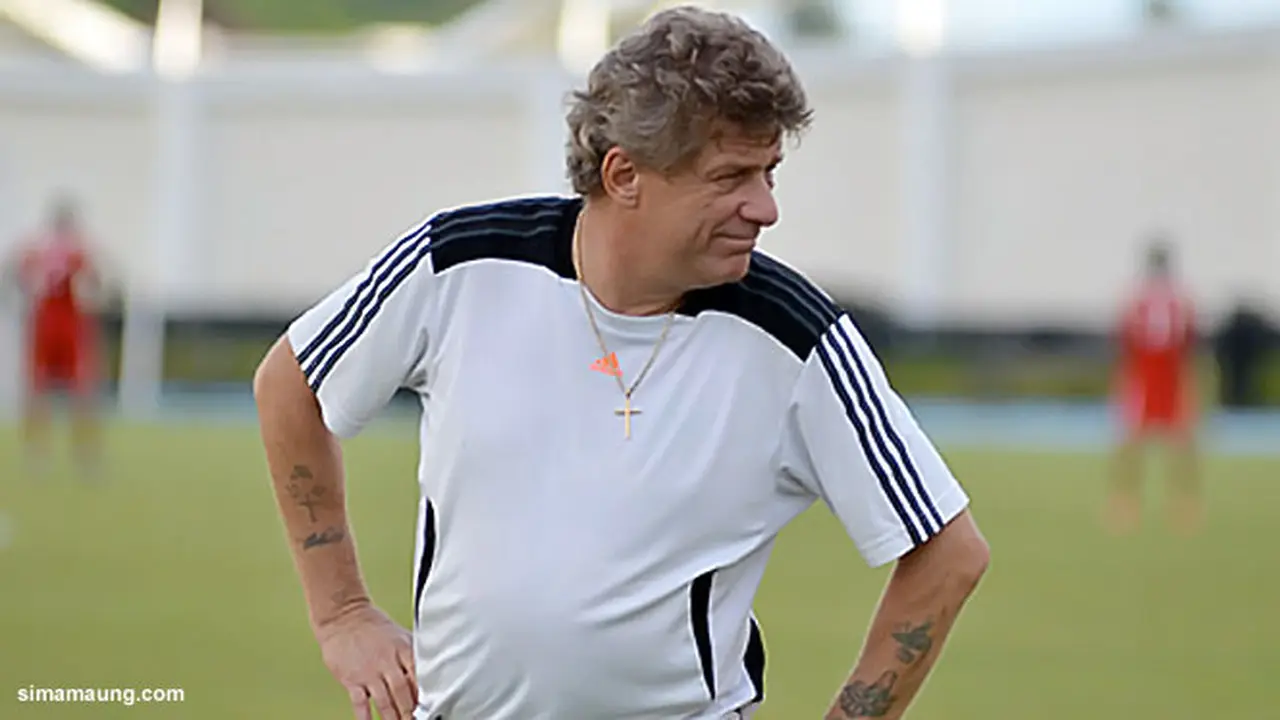 stefan-hansson-mitra-130410c.jpg