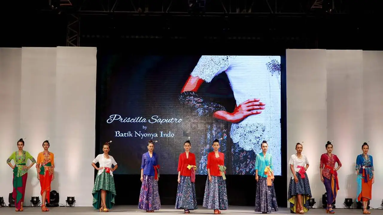 Festival Kebaya Banyuwangi Dukung Eksistensi Perancang Lokal