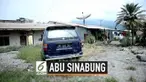 Abu Vulkanik Sinabung menutupi sebagian wilayah permukiman. Akibatnya warga mulai terserang penyakit ISPA.