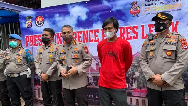 Polres Lebak mengungkap penimbunan minyak goreng sebanyak 24 ton (Liputan6.com / Yandhi Deslatama)