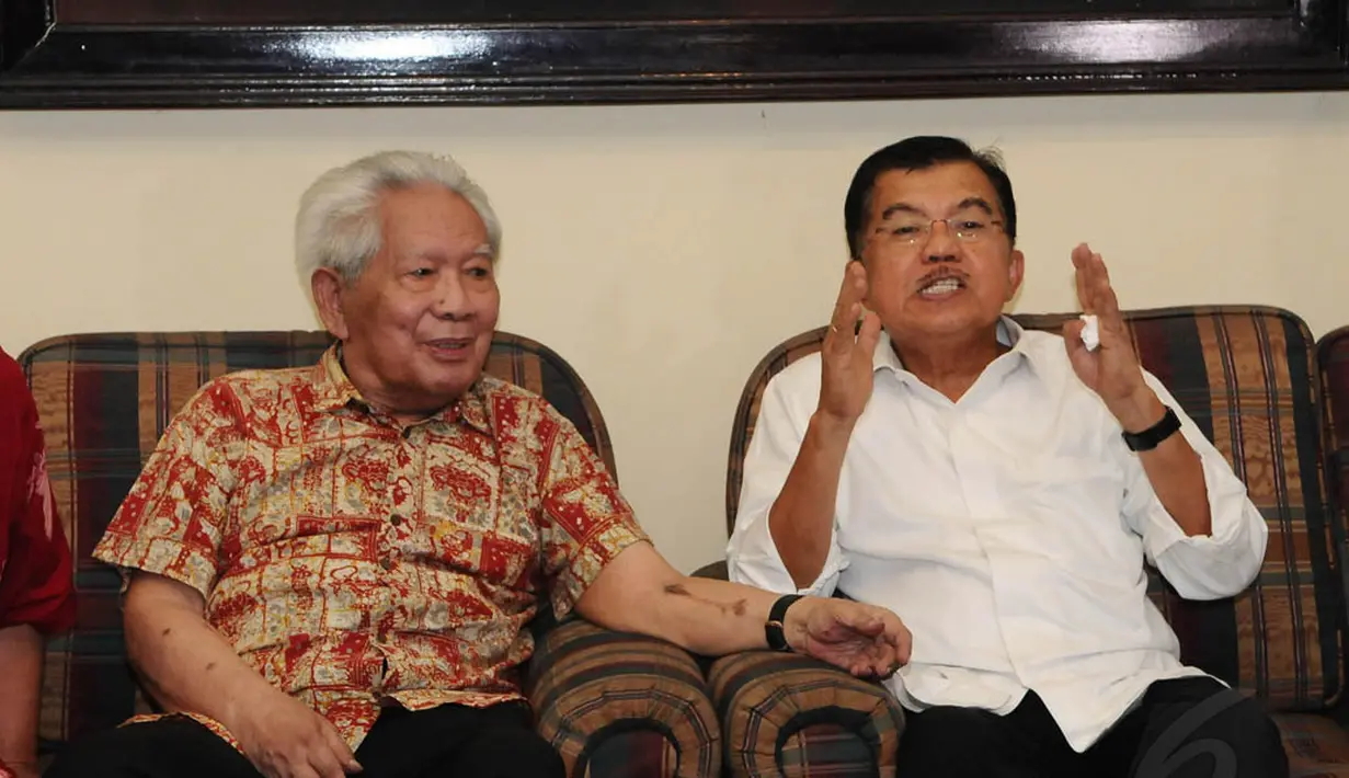 Dalam kunjungannya ini Jusuf Kalla meminta dukungannya dalam pemilihan presiden 2014 pada 09 Juli 2014. Senin (26/5/14) (Liputan6.com/Andrian Martinus Tunay)