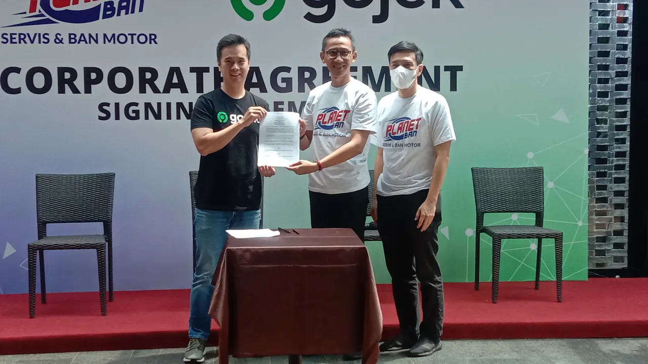 Gojek dan Planet Ban Resmi Jalin Kemitraan