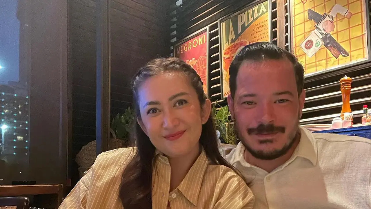 Nafa Urbach dan Zack Lee