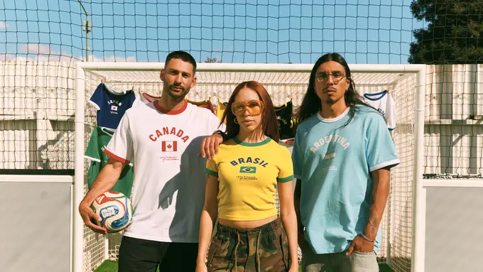 Sambut Turnamen Sepak Bola Dunia, Levi’s® Hadirkan Koleksi Retro yang Stylish dan Ekspresif