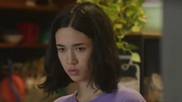 Nurra Datau sebagai Dara dalam film Dua Hati Biru. (Foto: Dok. Starvision Plus)