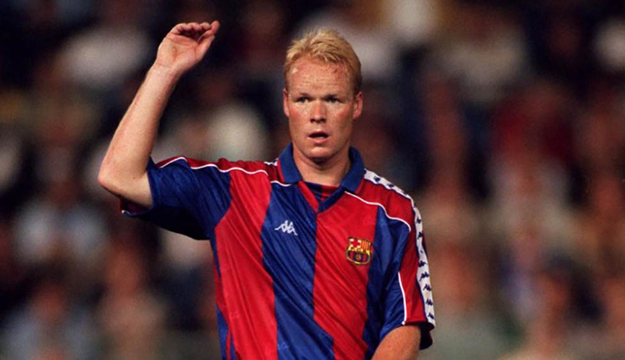 4. Ronald Koeman, tipikal sweeper kesukaan Johan Cruyff, bakatnya dipoles saat masih bermain di Ajax. Ketika Cruyff memutuskan untuk hijrah ke Barcelona, pria yang kini melatih Southampton itu turut diajak bergabung. (Bola.com/www.itv.com)
