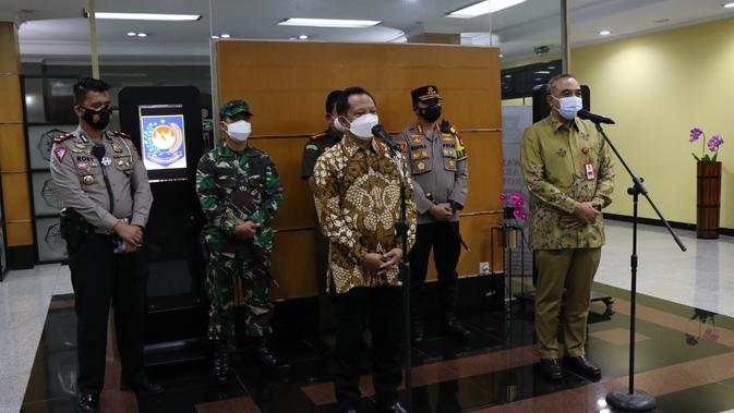 Mendagri Tito Beri Arahan Langsung PPKM Level 4 ke Bupati Tangerang - Vimarsana News