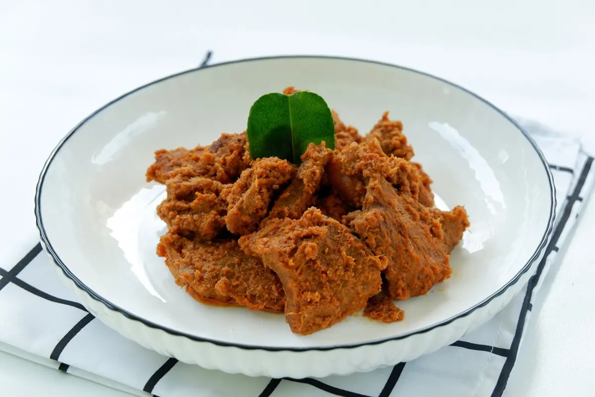 Tips Memasak Rendang Daging agar Cepat Empuk dan Enak, Jadi Menu Favorit Lebaran Nanti