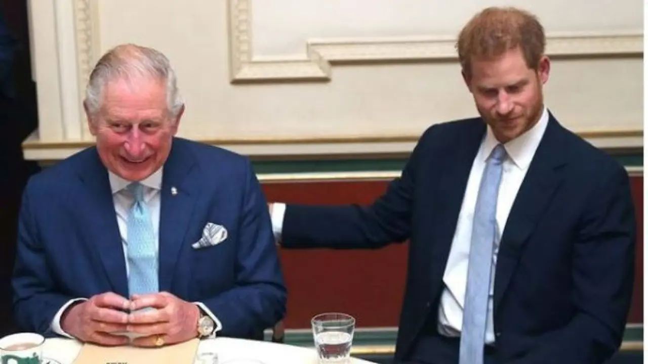 Pangeran Charles dan Pangeran Harry
